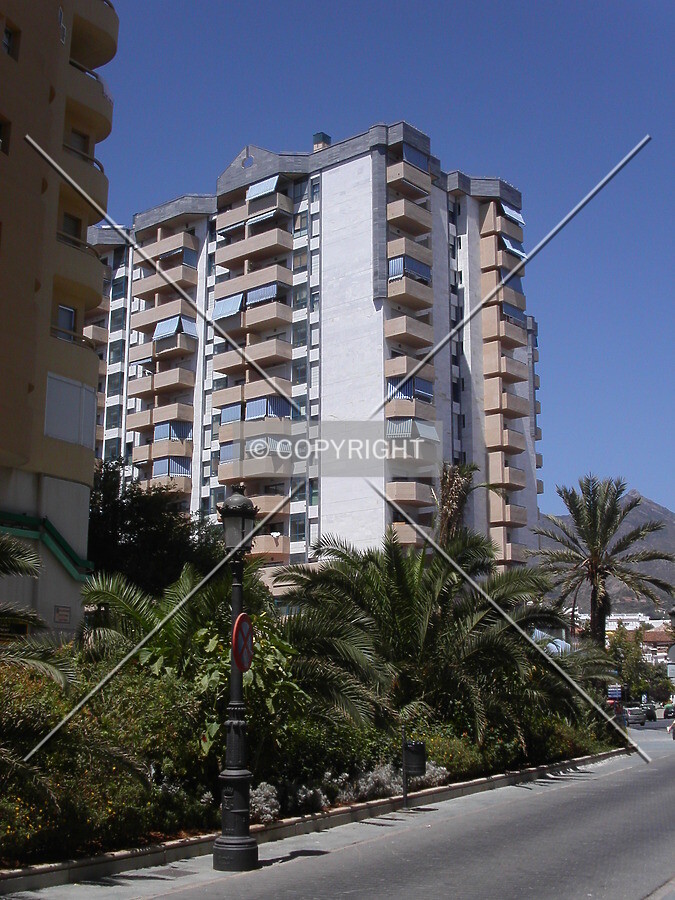 The building as seen from Avenida Antonio Montero Sanchez