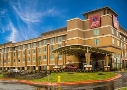 Comfort Suites