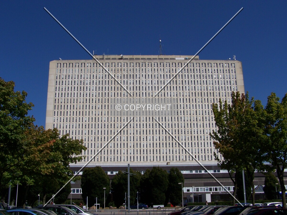 Face Ouest vue depuis le parking