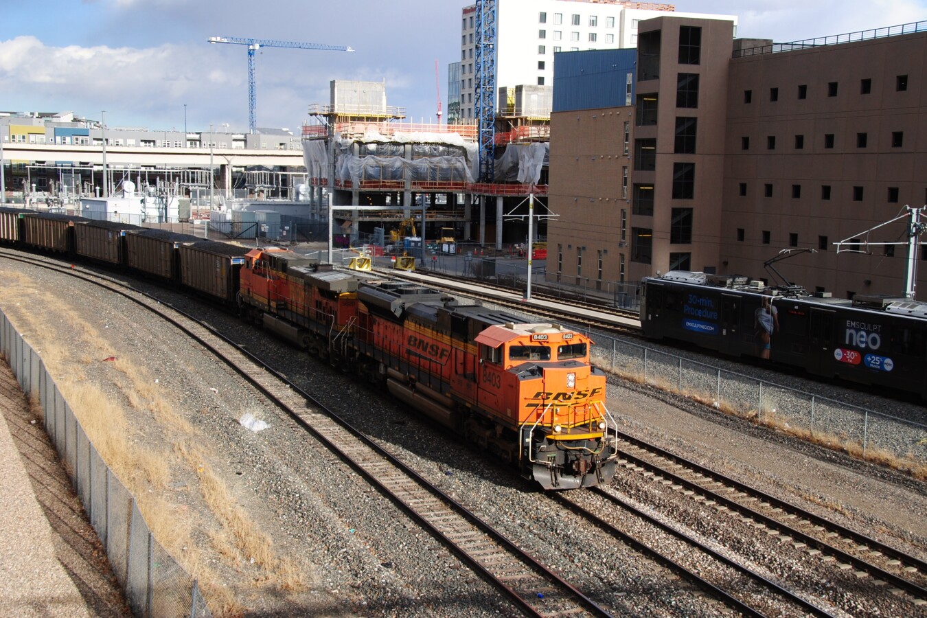 Photo 265-660-886