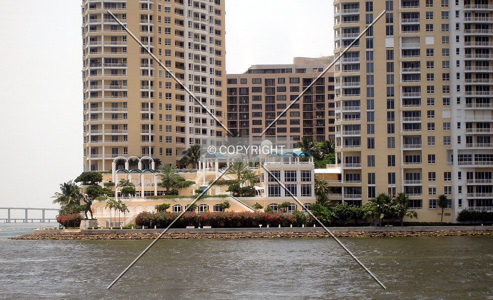 Photo 268-107-543