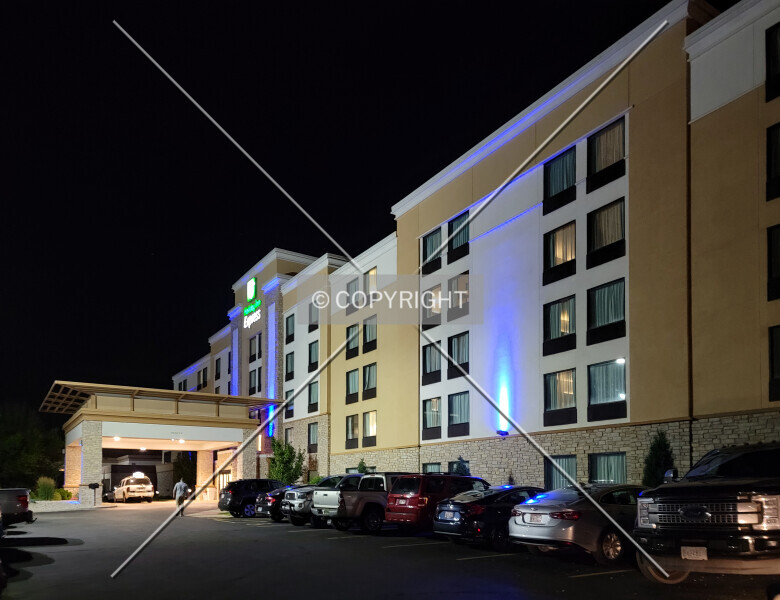 Holiday Inn Express & Janesville Conference Center