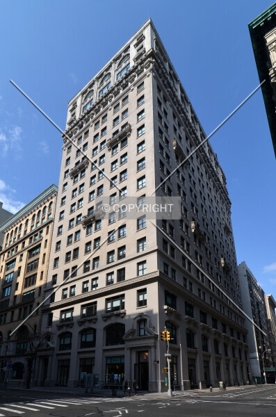 Photo 269-225-641
