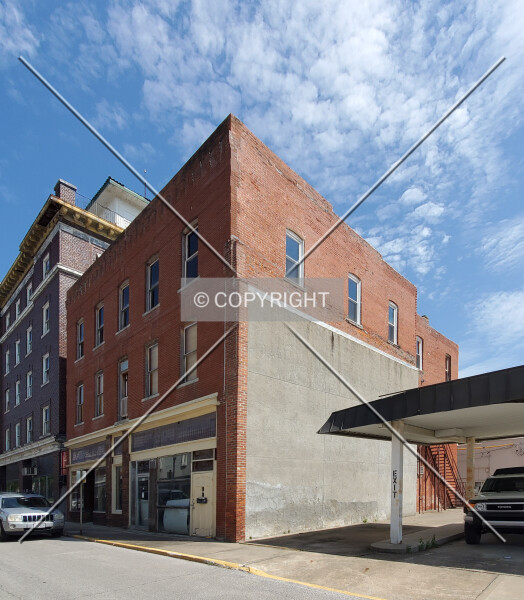 213-215 South Street