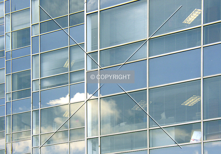 Photo 270-379-356