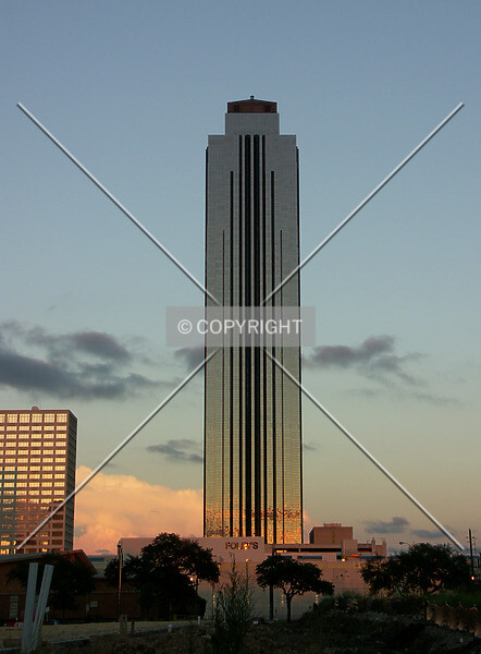 Photo 272-260-543
