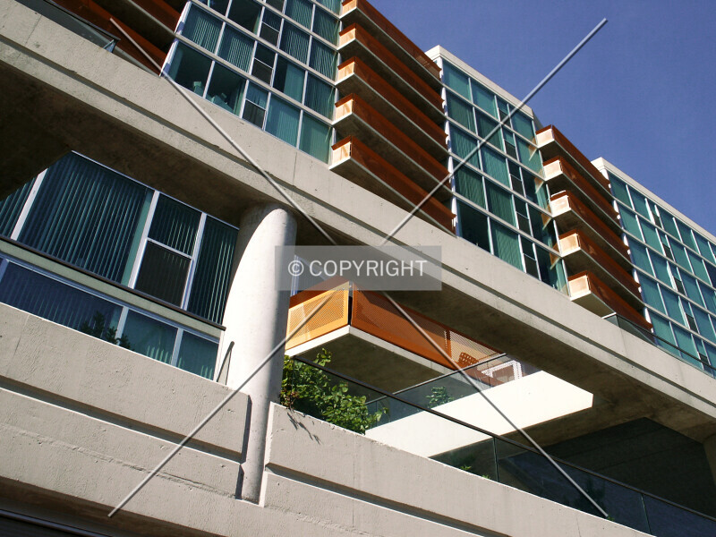 Photo 272-698-538