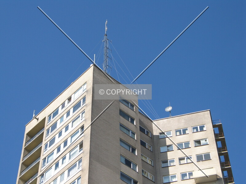Photo 277-310-638