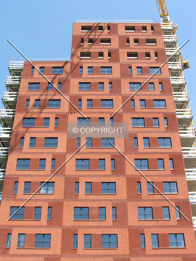 Looking up from Prof.Mr.P.S.Gerbrandyweg