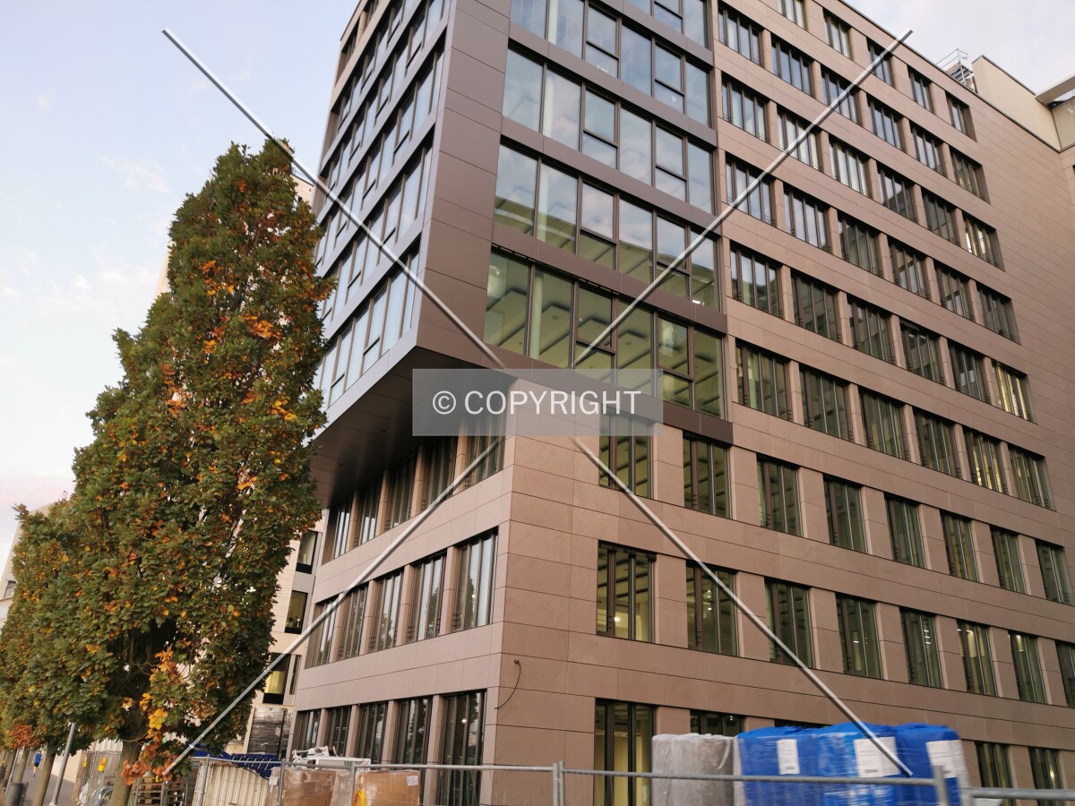Photo 281-329-762