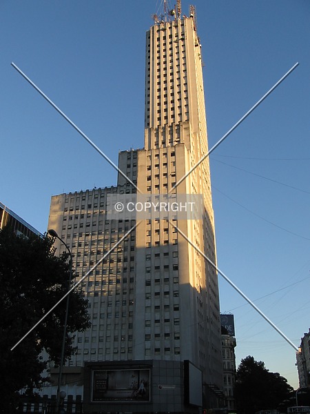 Photo 281-377-680