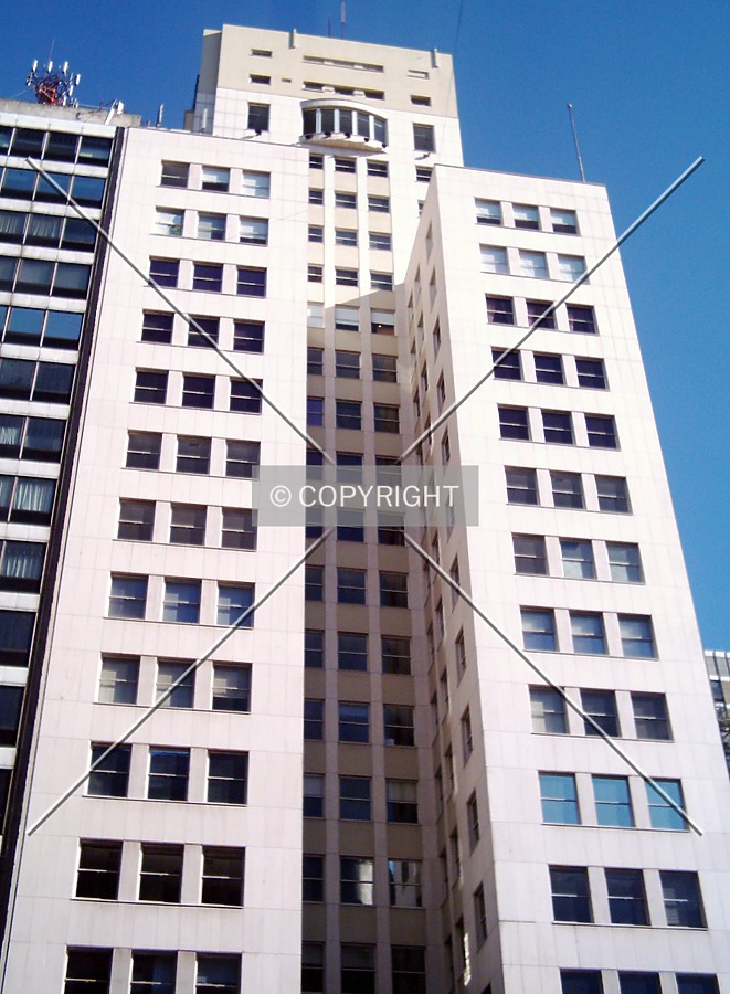 View from Leandro Alem avenue