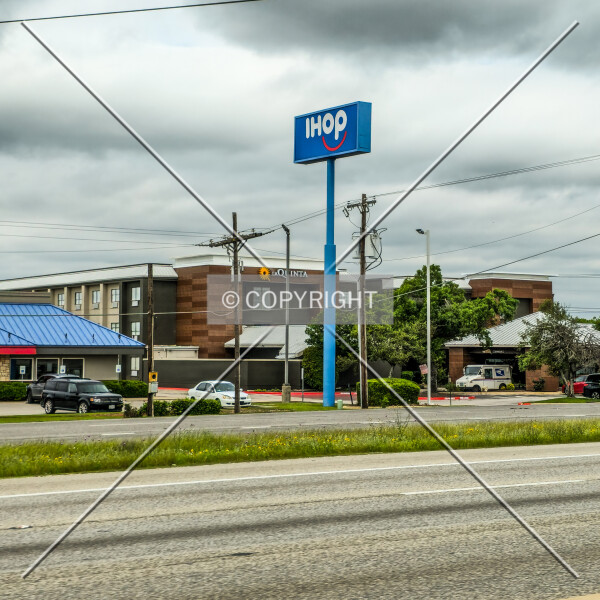 Photo 283-960-789