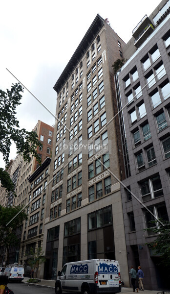 Photo 284-237-344
