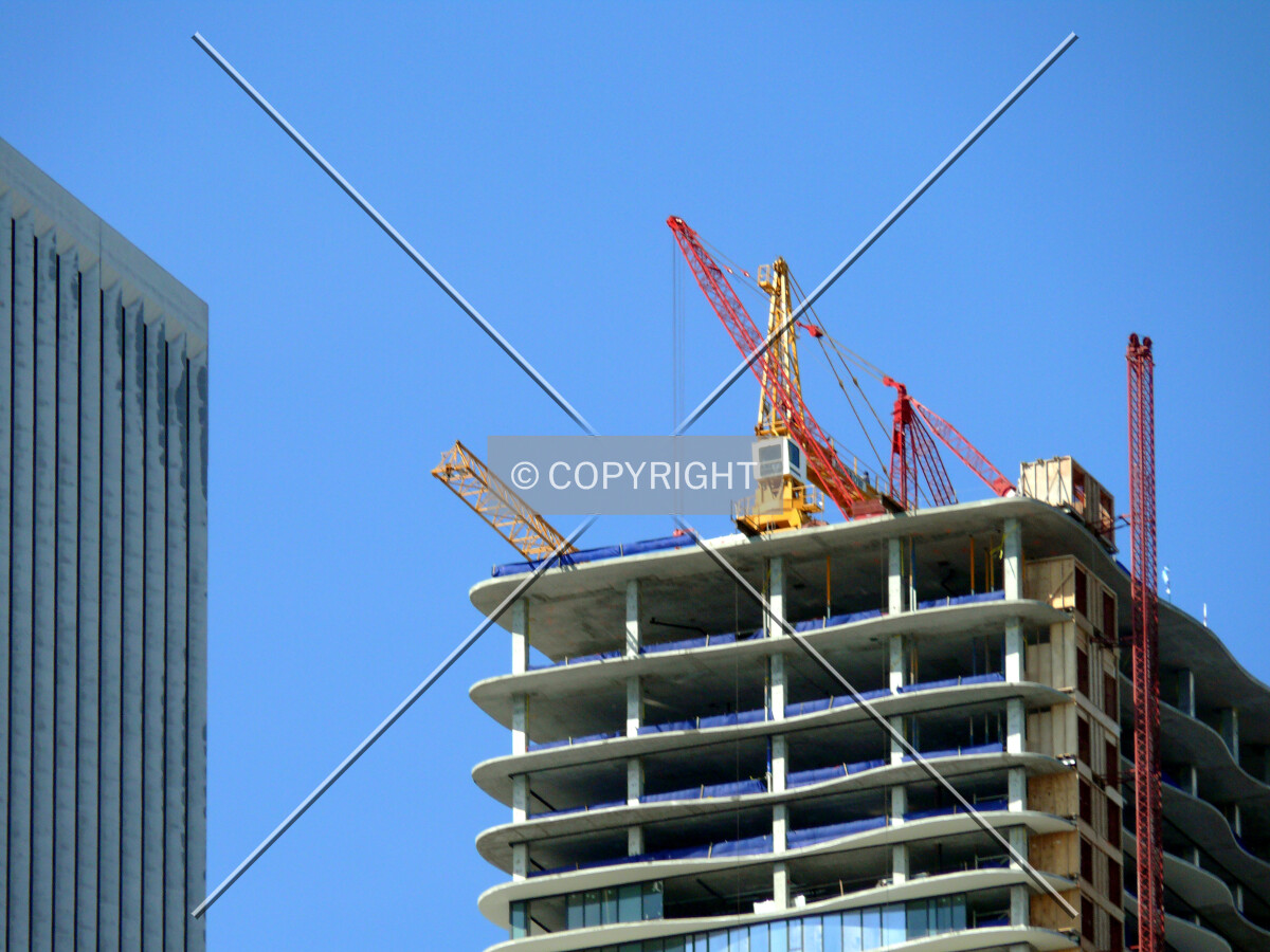 Removing the tower crane