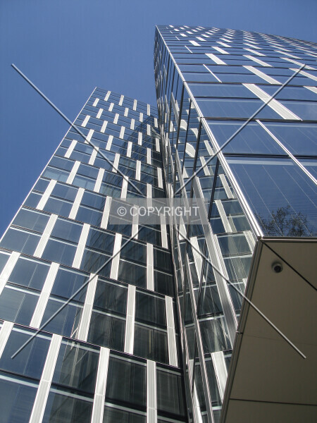 Photo 289-217-678
