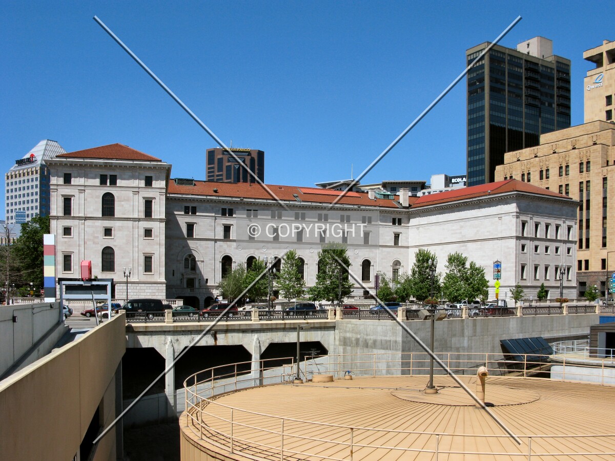 View to the north from the Science Museum of Minnesota's upper plaza
