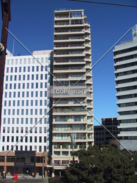 Photo 293-191-939