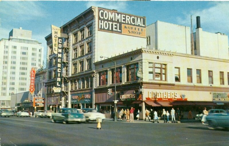 Grand Hotel