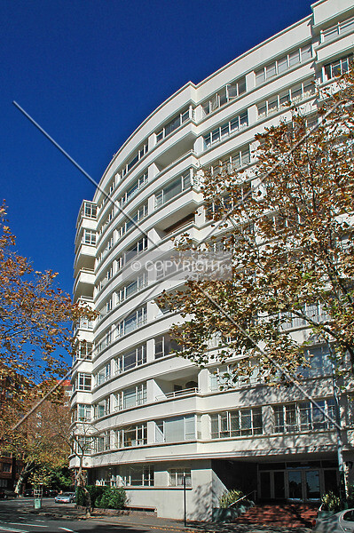 Photo 293-589-674
