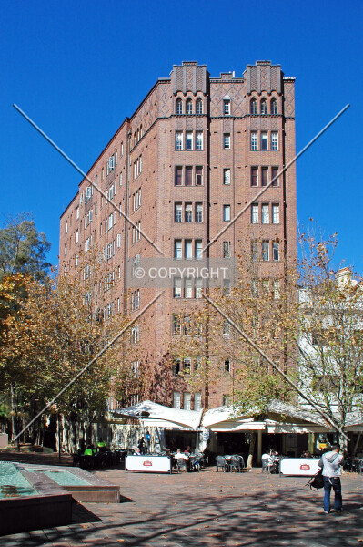 Photo 296-381-394
