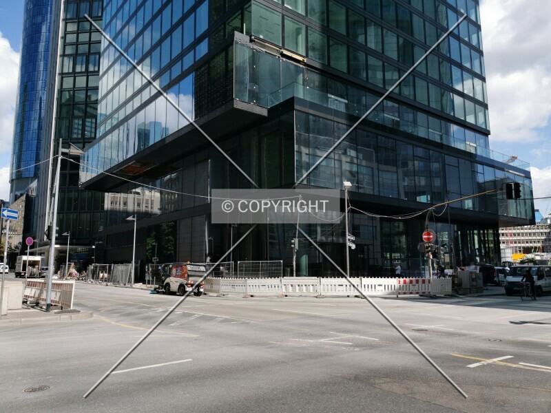 Photo 297-643-432