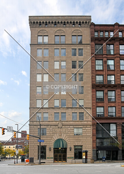 Photo 299-240-486