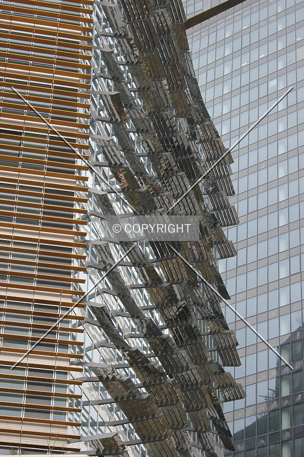 Photo 300-330-943