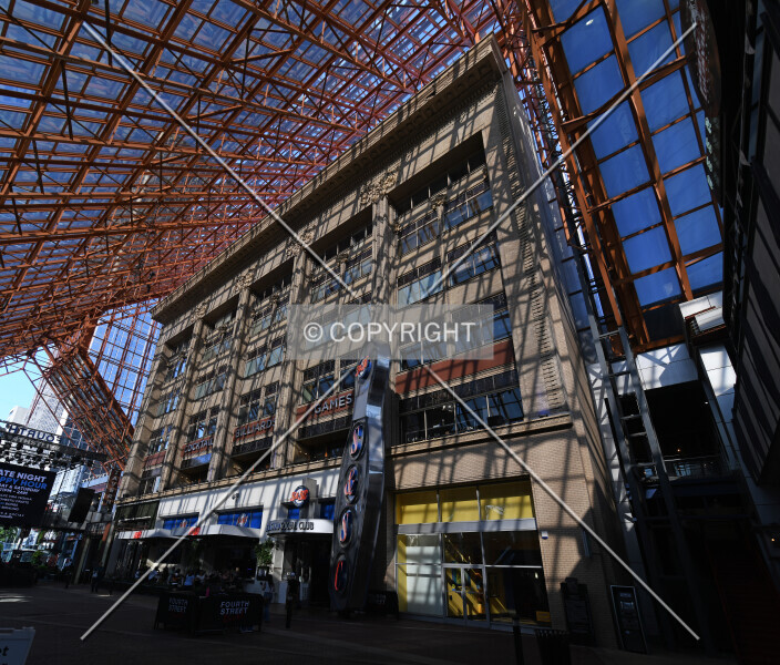 Photo 300-953-014