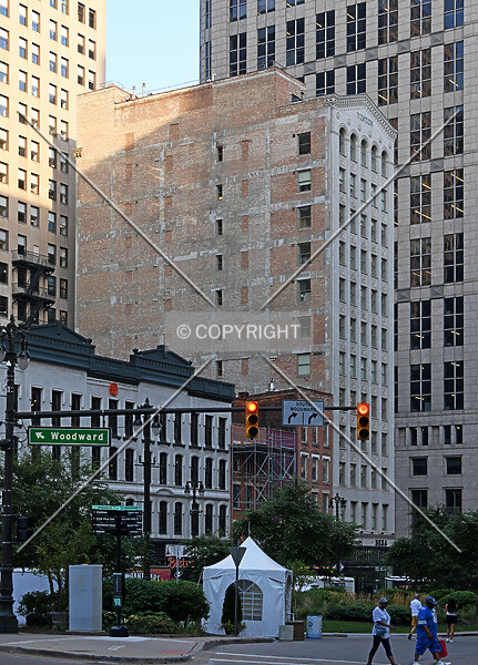 Photo 301-216-505