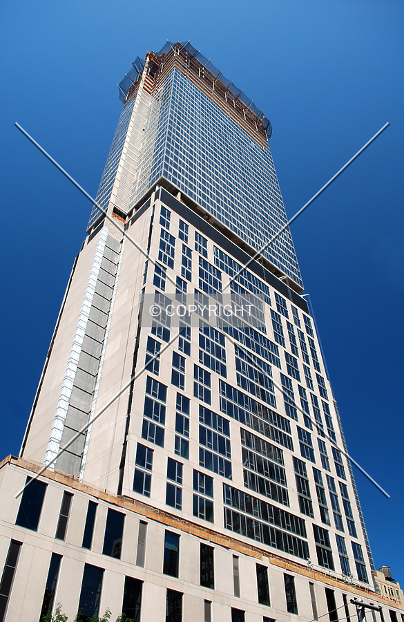 Looking up from 6th Avenue