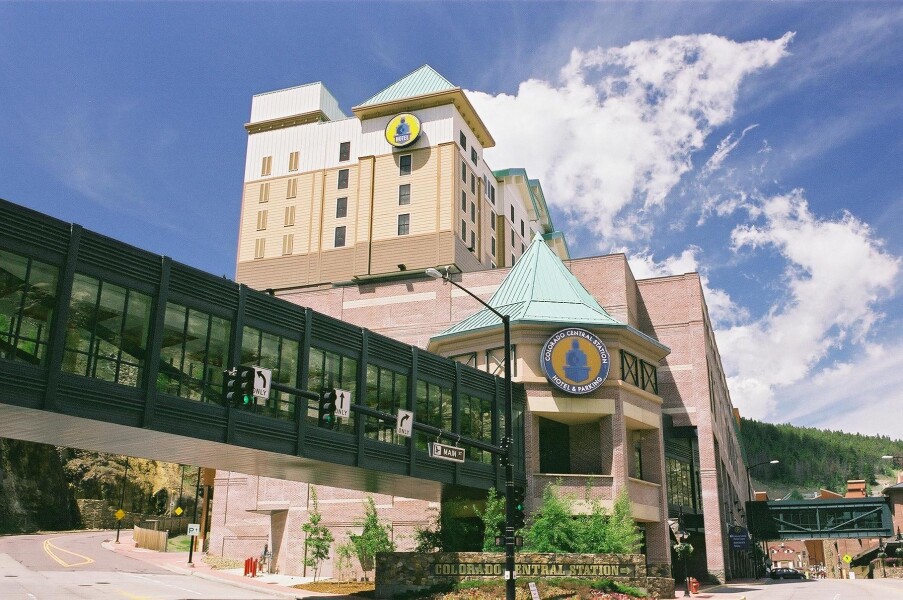 Lady Luck Casino