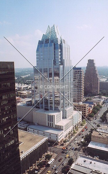 Photo 323-446-275