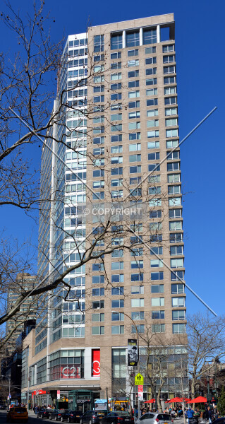 Photo 324-170-948