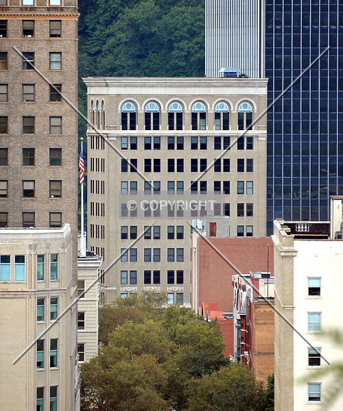 Photo 327-291-013