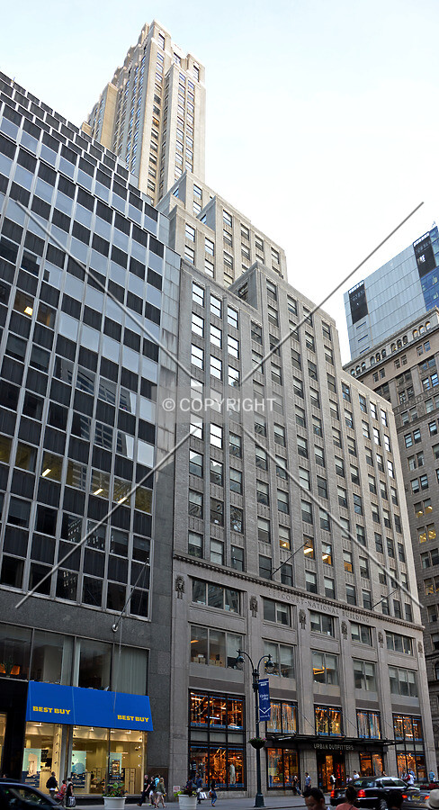 View from the northwest on Fifth Avenue