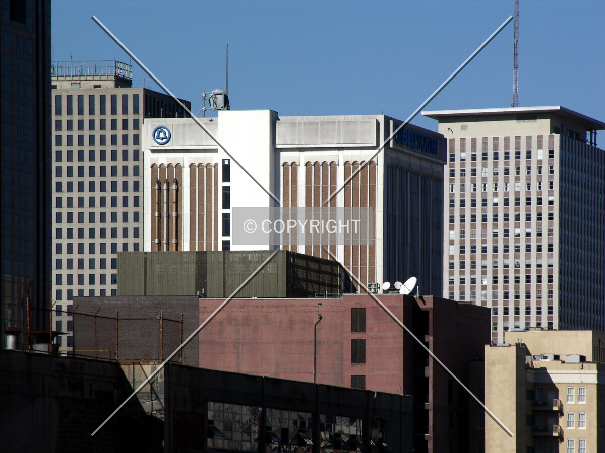 From Lee Circle to the southeast