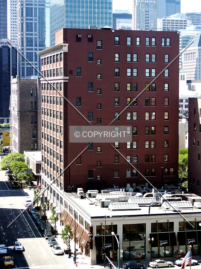 Looking south on Dearborn Street from the Millennium Center garage