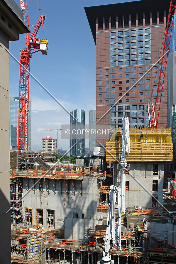 Concrete shell is poured (background: Japan Center)