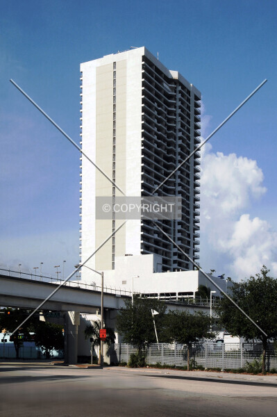Photo 335-011-068