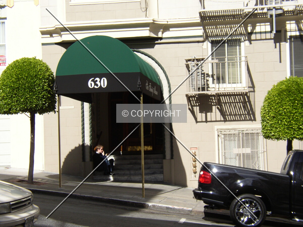 Main entrance off Mason Street