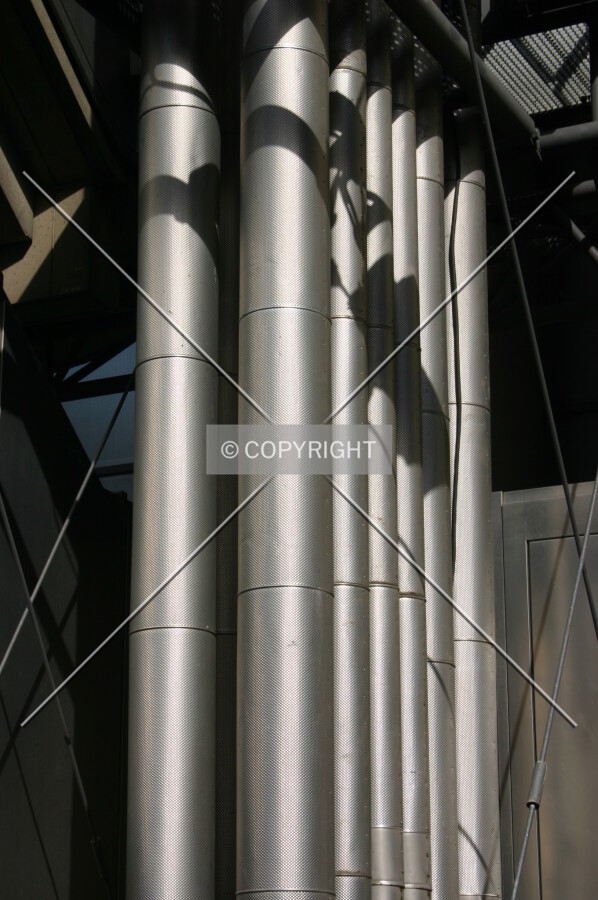 Vertical duct detail