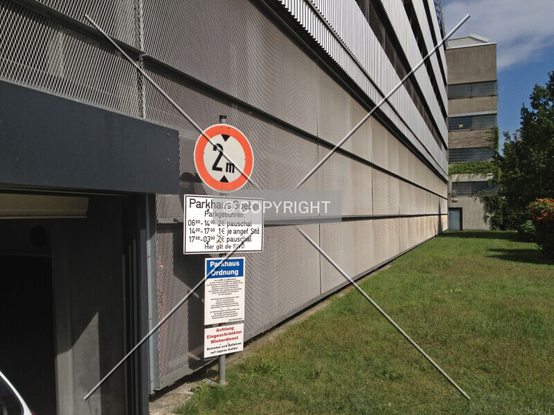 Photo 338-111-701