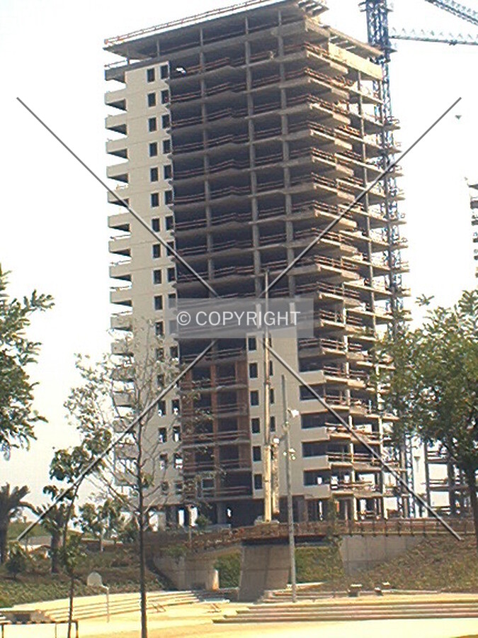 View of the façade panels process of construction.