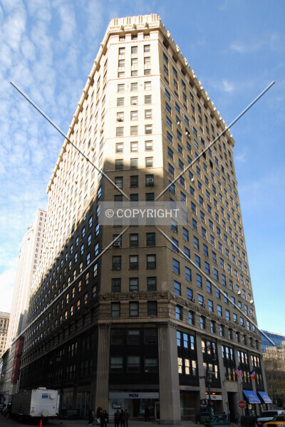 Photo 340-618-825