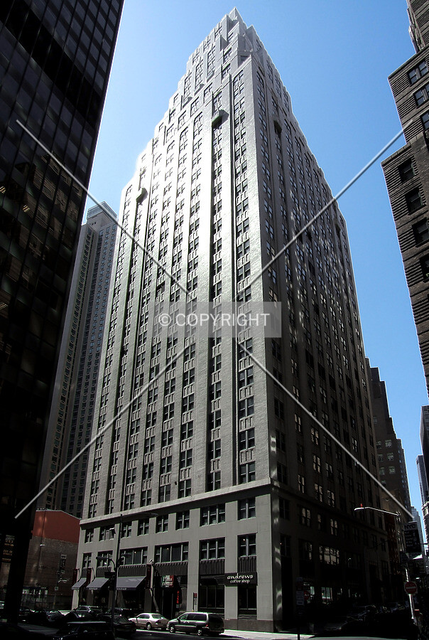 View from the east at Pearl and John Streets