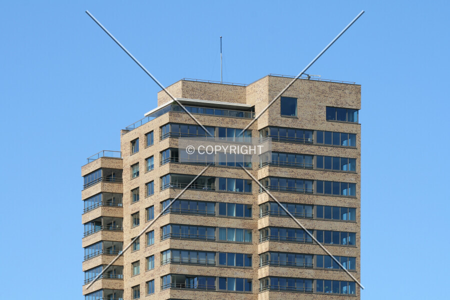 Photo 347-693-465