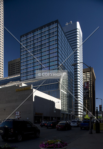 Photo 348-187-982