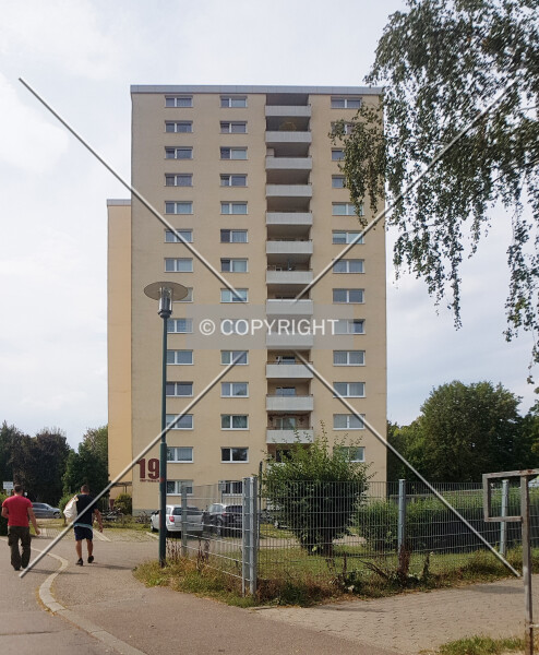 Kruttenaustraße 19