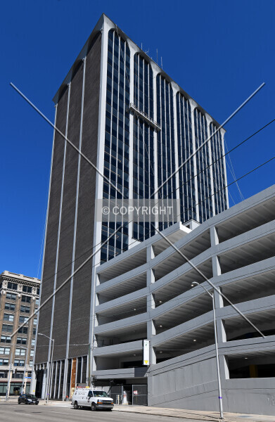Photo 350-385-937